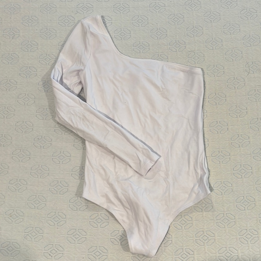 One shoulder bodysuit